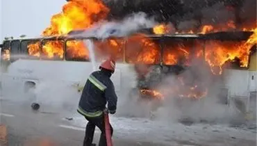 اتوبوس مسافربری ولوو در فردوس دچار حریق شد