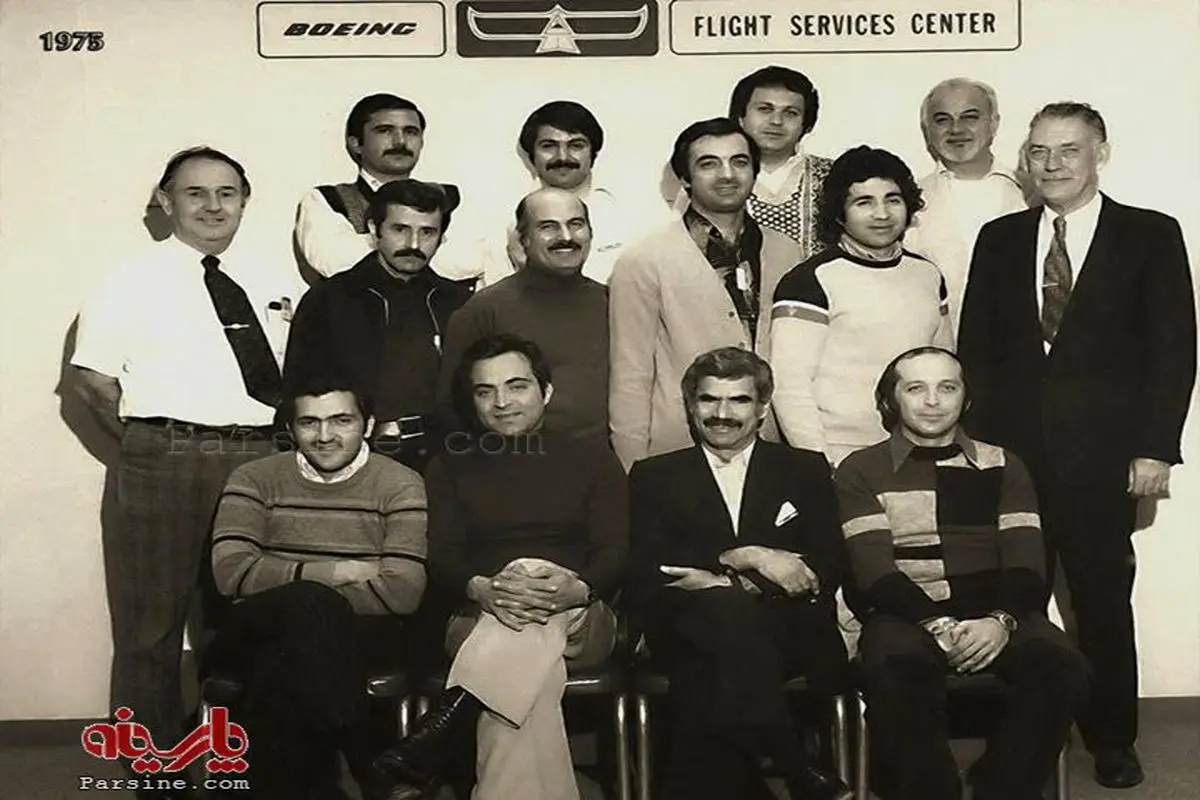 عکس یادگاری اولین خلبانان ایرانی بوئینگ ۷۴۷