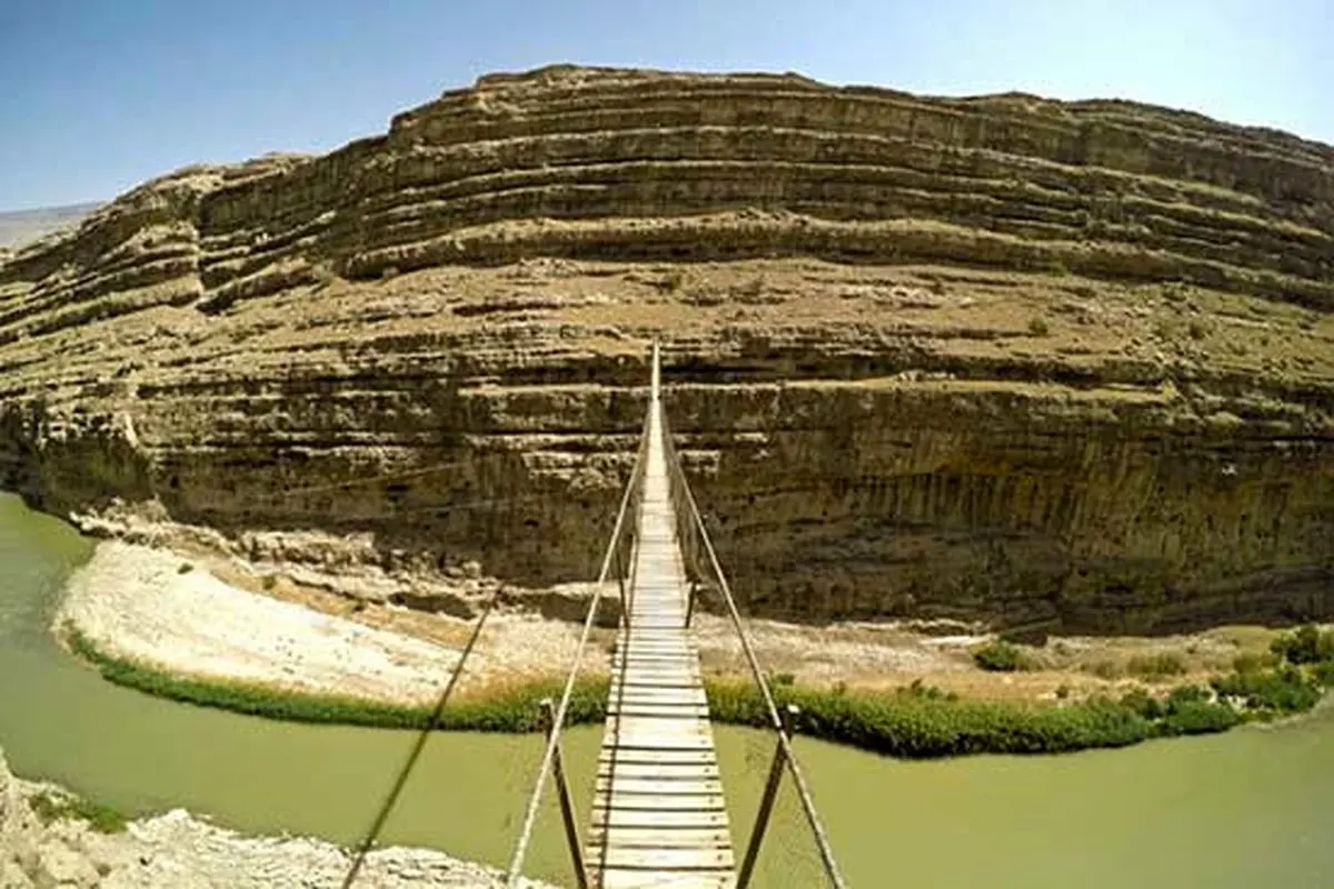 تصاوير ديدني مرتفع‌ترين پل معلق ايران در لرستان