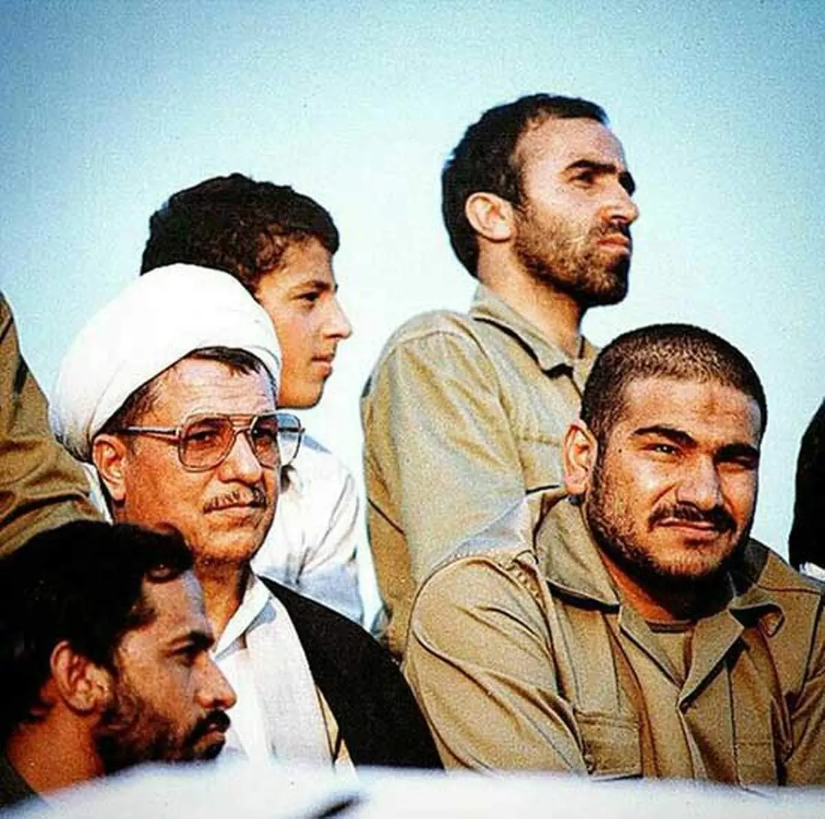 عکس: مهدی هاشمی در کنار آیت الله، شمخانی و رفیق دوست