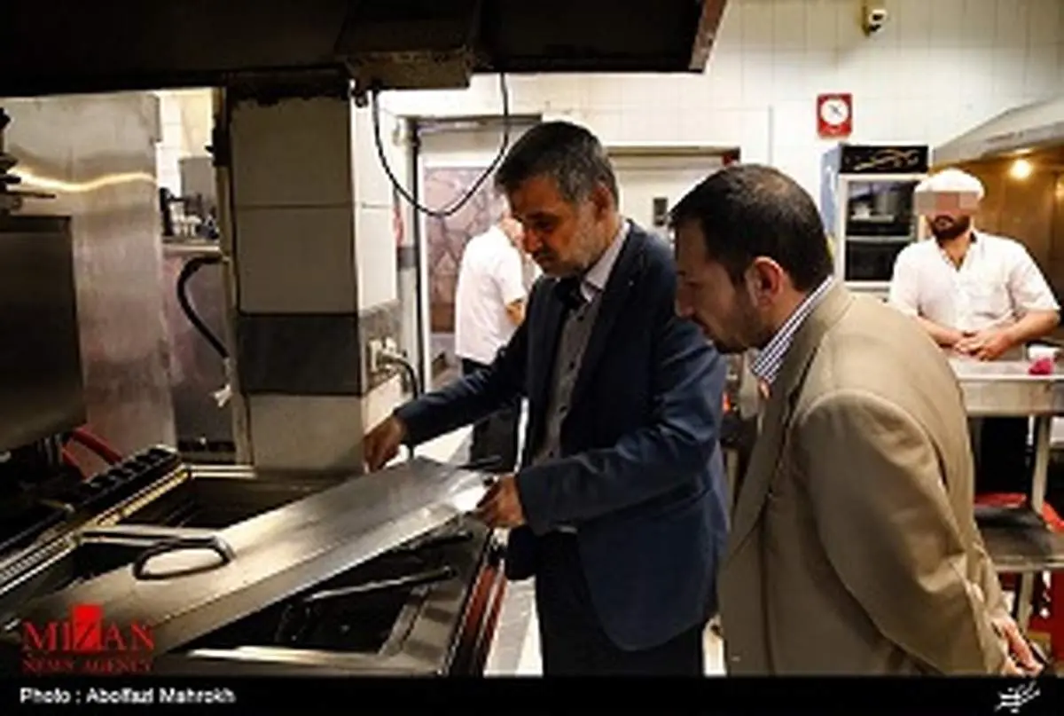 پلمب تعدادی رستوران و مراکز عرضه قلیان در فرحزاد + عکس