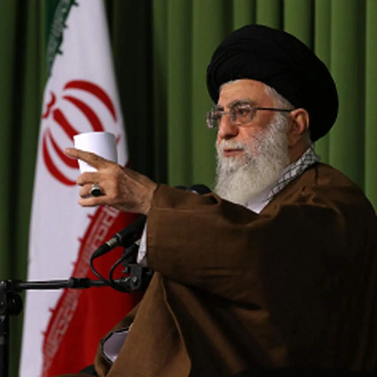 علیه ما جنگ نرم حساب شده ای وجود دارد