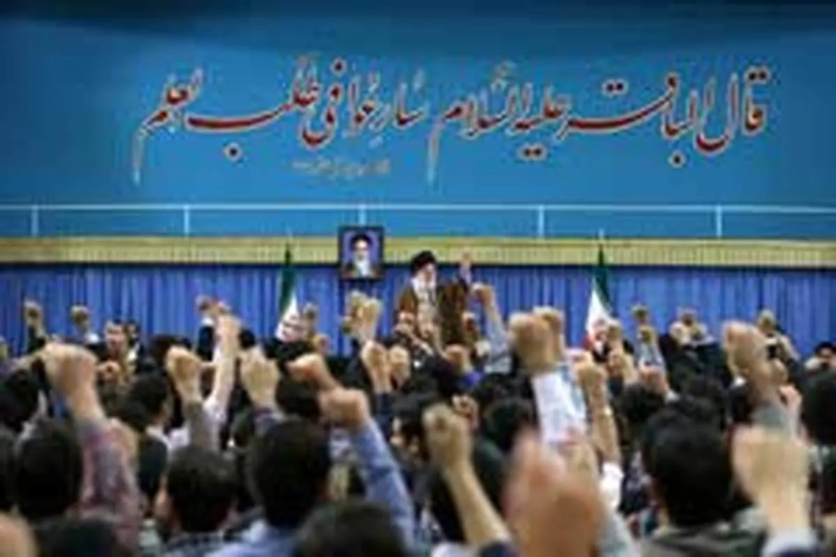 دشمن از زنده بودن اهداف و شعارهای انقلاب عصبانی است