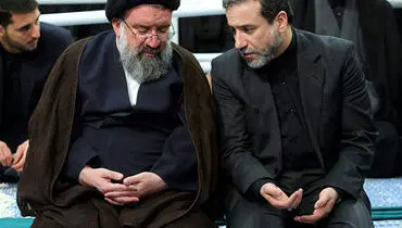 عکس: در حاشیه مراسم عزاداری در بیت مقام معظم رهبری /  عراقچی و احمد خاتمی