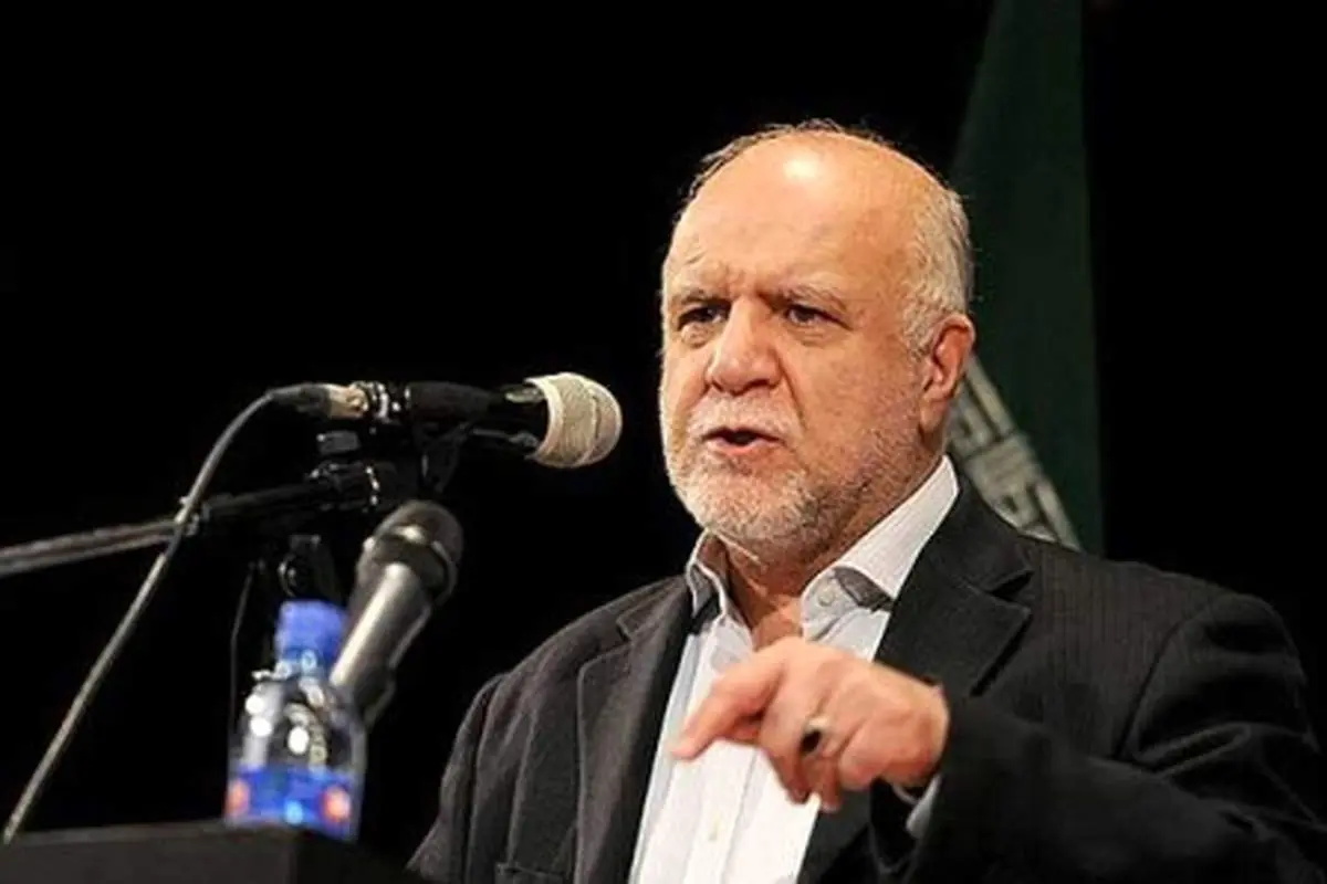 از دلالان نفتی فاصله بگیرید/میخواهند خون ملت را بمکند