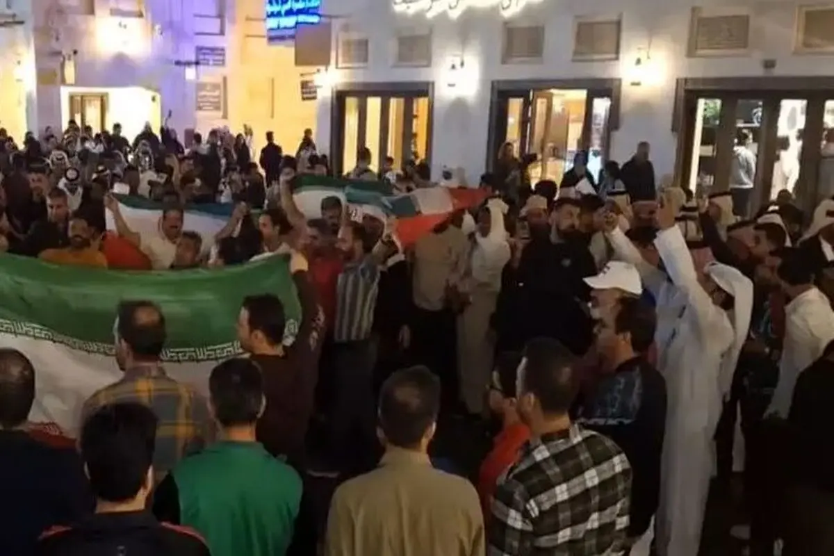 تجمع و شعارهای ضد ایرانی اماراتی‌ها علیه تیم ملی+فیلم