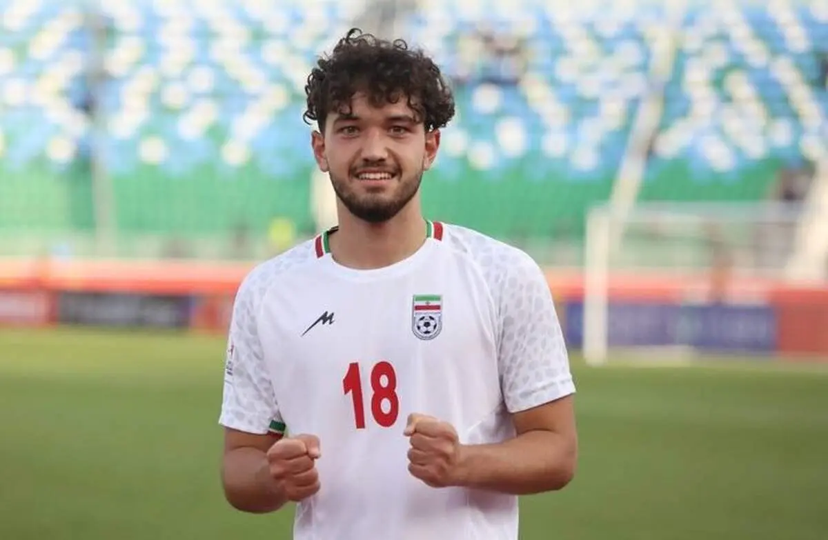 دانیال ایری با استوری جنجالی و قلب قرمز؛ پیام معنادار مدافع جدید پرسپولیس+عکس