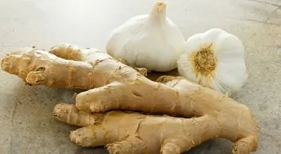 برای کاهش التهاب بدن سیر بهتر است یا زنجبیل؟