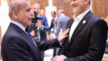  استقبال رسمی پزشکیان از نخست وزیر پاکستان