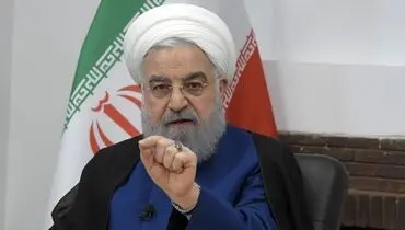 حضور حسن روحانی بر سر مزار والدین خود/عکس 