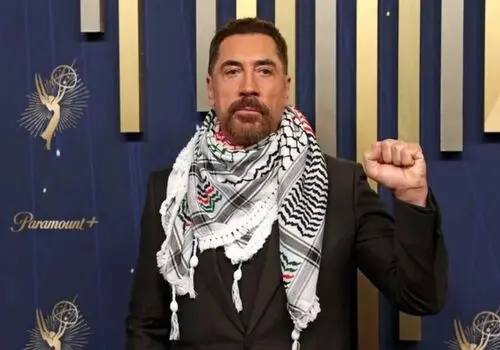 زوج مشهور سینما در بازی اسپانیا شکار دوربین‌‍‌ها شدند