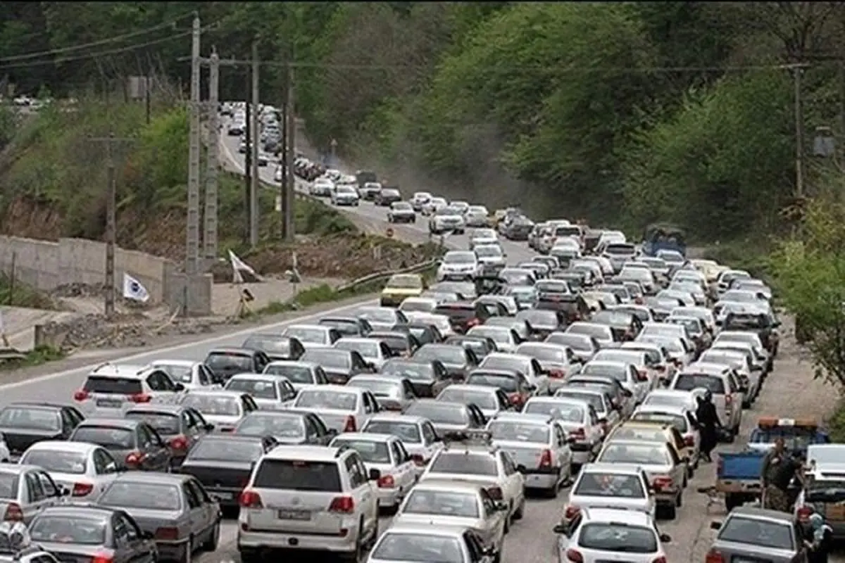 ترافیک در محور خروجی گیلان به 15 کیلومتر رسید!