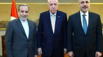 پیام عراقچی درباره سفر به ترکیه: تهران آماده گفتگو است