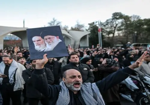 سرپرست وزارت دفاع و پشتیبانی نیروهای مسلح منصوب شد