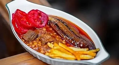 طرز تهیه خورش قیمه بادمجان مجلسی