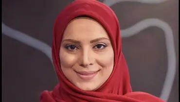 قاب عاشقانه روشنک عجمیان با همسرش