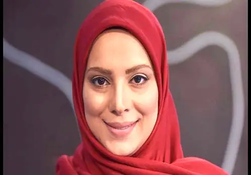 قاب عاشقانه روشنک عجمیان با همسرش