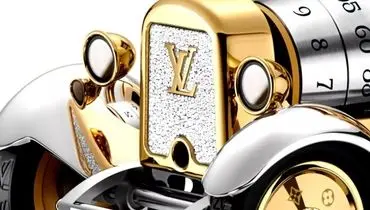 ماشینی که روی میز پارک می شود و از لامبورگینی گرانتر است/عکس