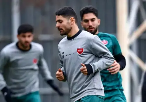 کاپیتان امروز پرسپولیس معرفی شد