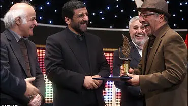 عکس/ خنده از ته دل خمسه!