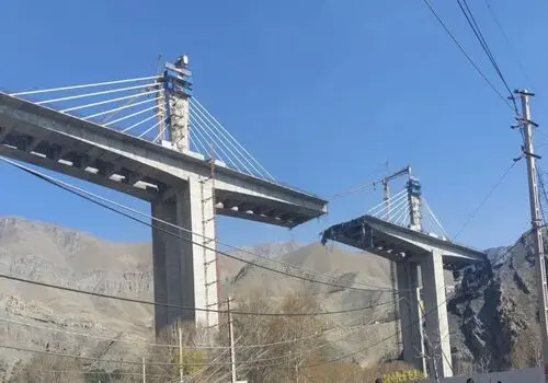 آغاز عملیات بازطراحی پل B۱ کرج؛ ۶۰ درصد دچار آسیب شده است