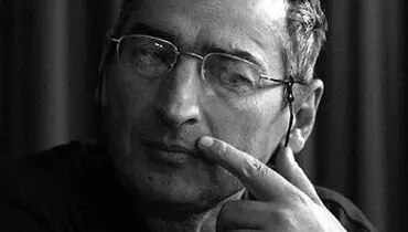"مشایی از شعار «زنده‌باد بهار» سه هدف، سیاسی، اجتماعی و مذهبی را دنبال می‌کند"