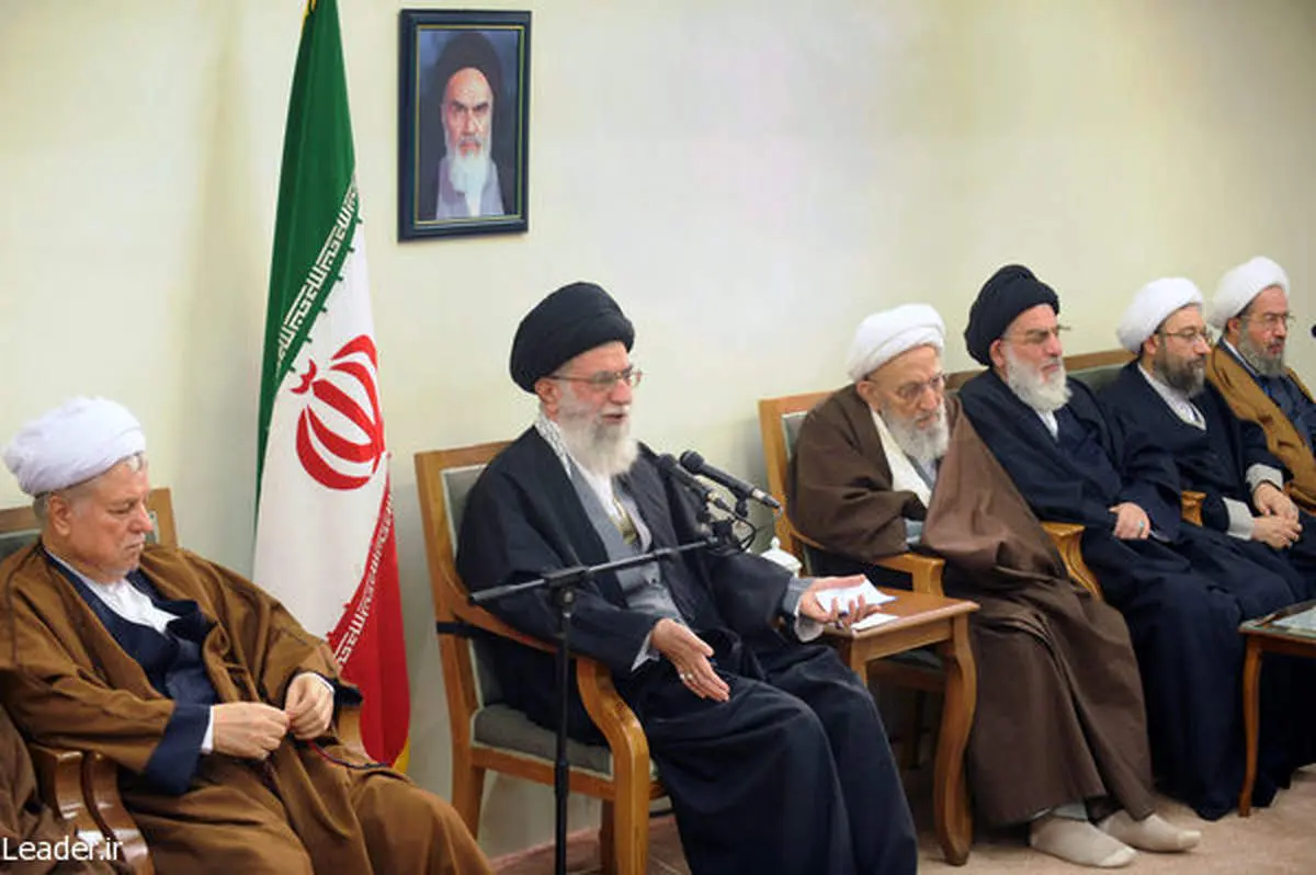رهبر معظم انقلاب:عصبانیت و سراسیمگی دشمن از پیشرفتهای شگرف ملت ایران