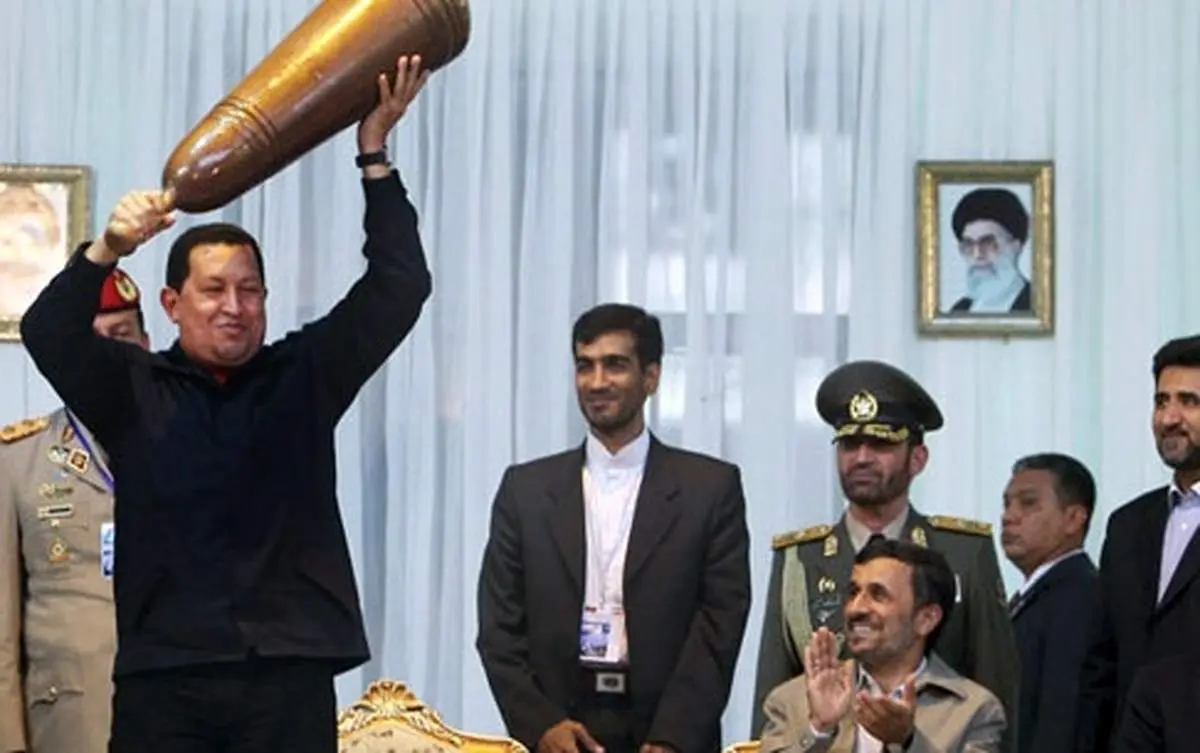 جوک سازی مردم برای پیام احمدی نژاد به "شهید چاوز"