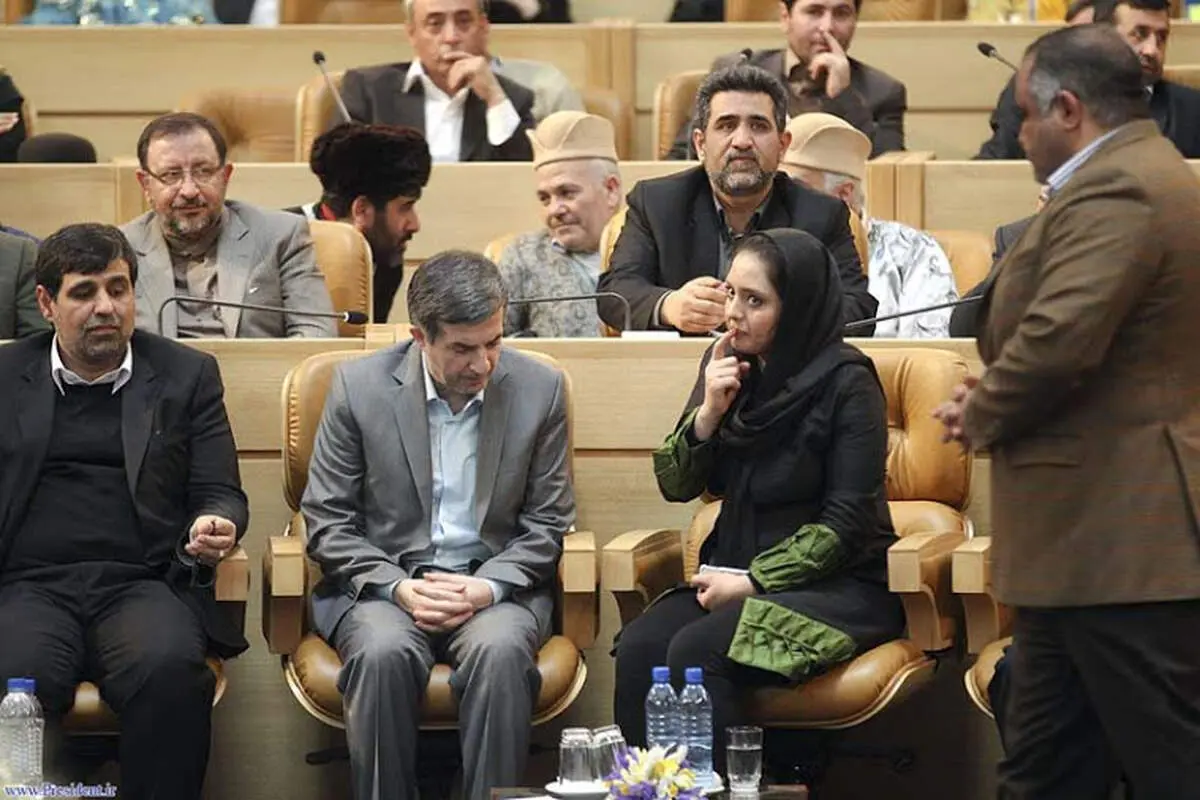 عکسی‌که سایت‌ ریاست‌جمهوری‌ حذف‌ کرد