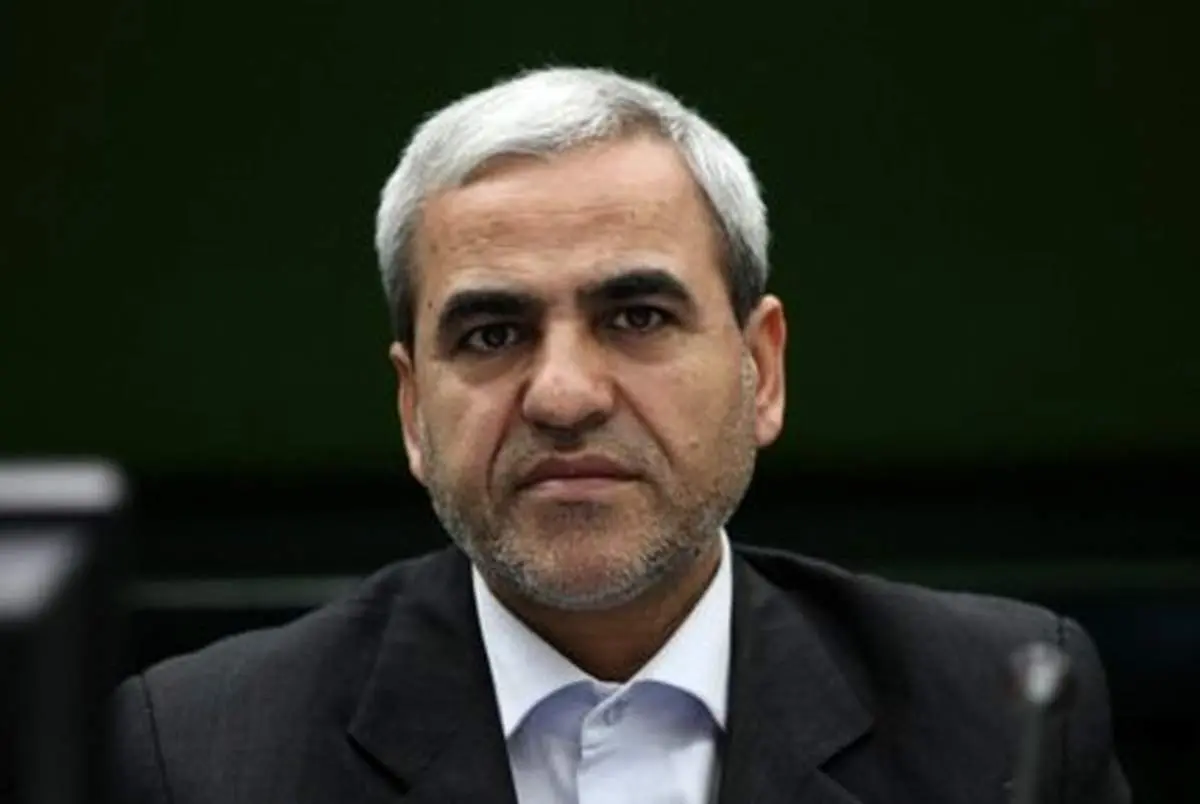 "نمی دانم سود افزایش قیمت خودرو به کجا و به جیب چه کسانی می رود؟"