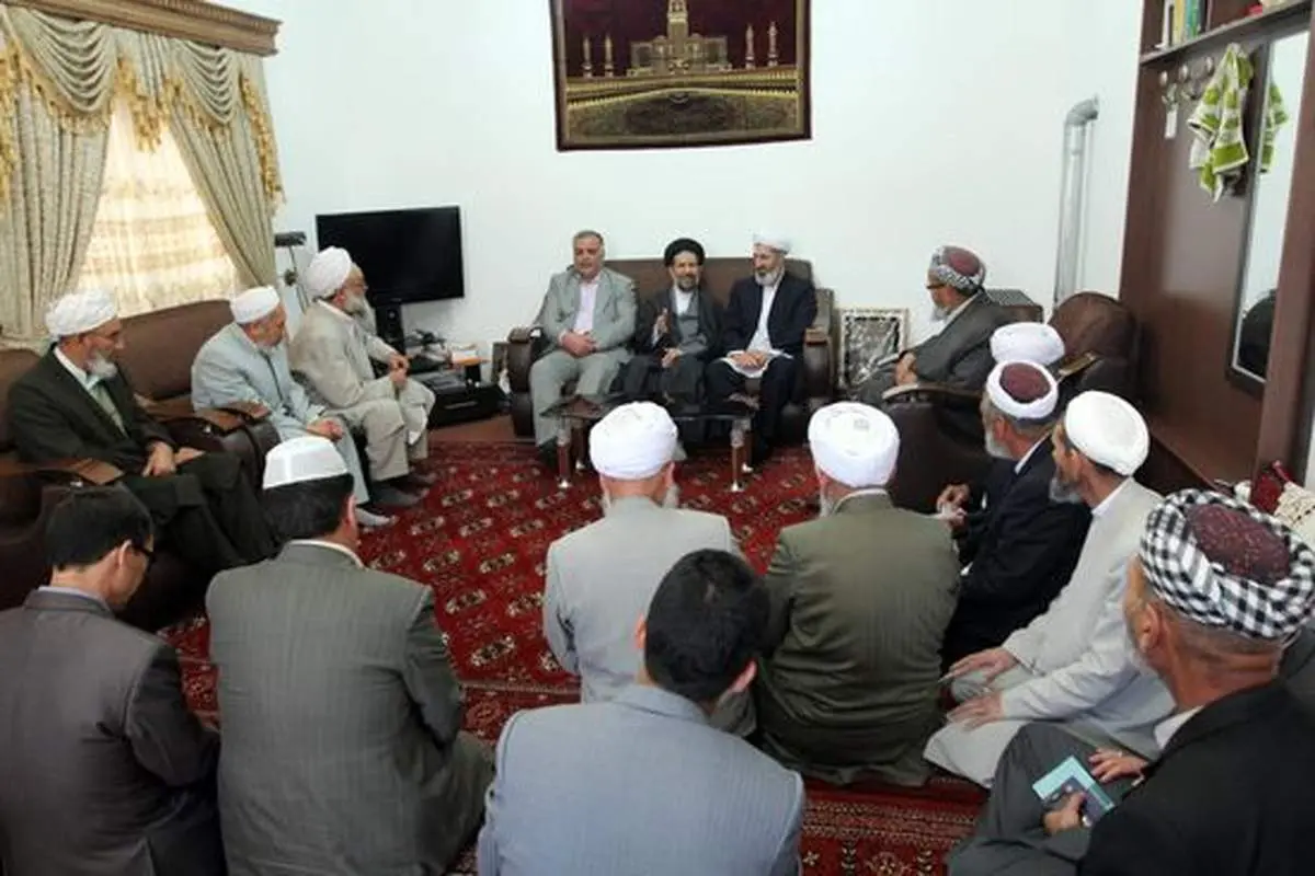 عکس/ دیدار ابوترابی با اهل سنت گلستان