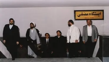 عکس/ بازدید مصطفی‌ پورمحمدی از متروی تهران