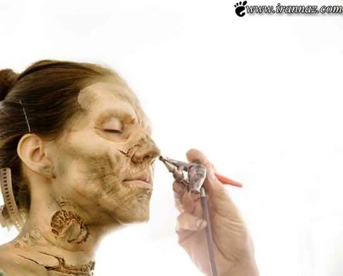 تصاویر/ چهره ترسناک و از قبر برخاسته این زن