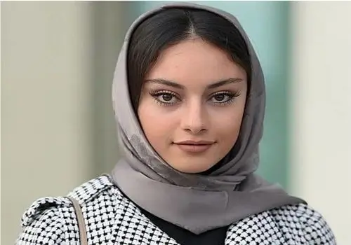 بدل ترلان پروانه در تجمع خیابان‌‌های تهران