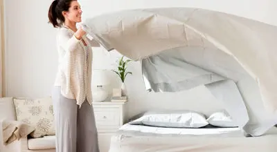 این ۶ وسیله در اتاق خواب باعث اضطراب شما می‌شوند
