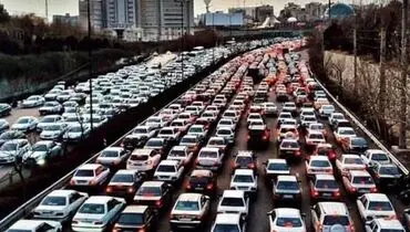 مدیرکل حمل و نقل تهران: تغییر ساعت کاری راهکار موثر کاهش تراکم ترافیکی