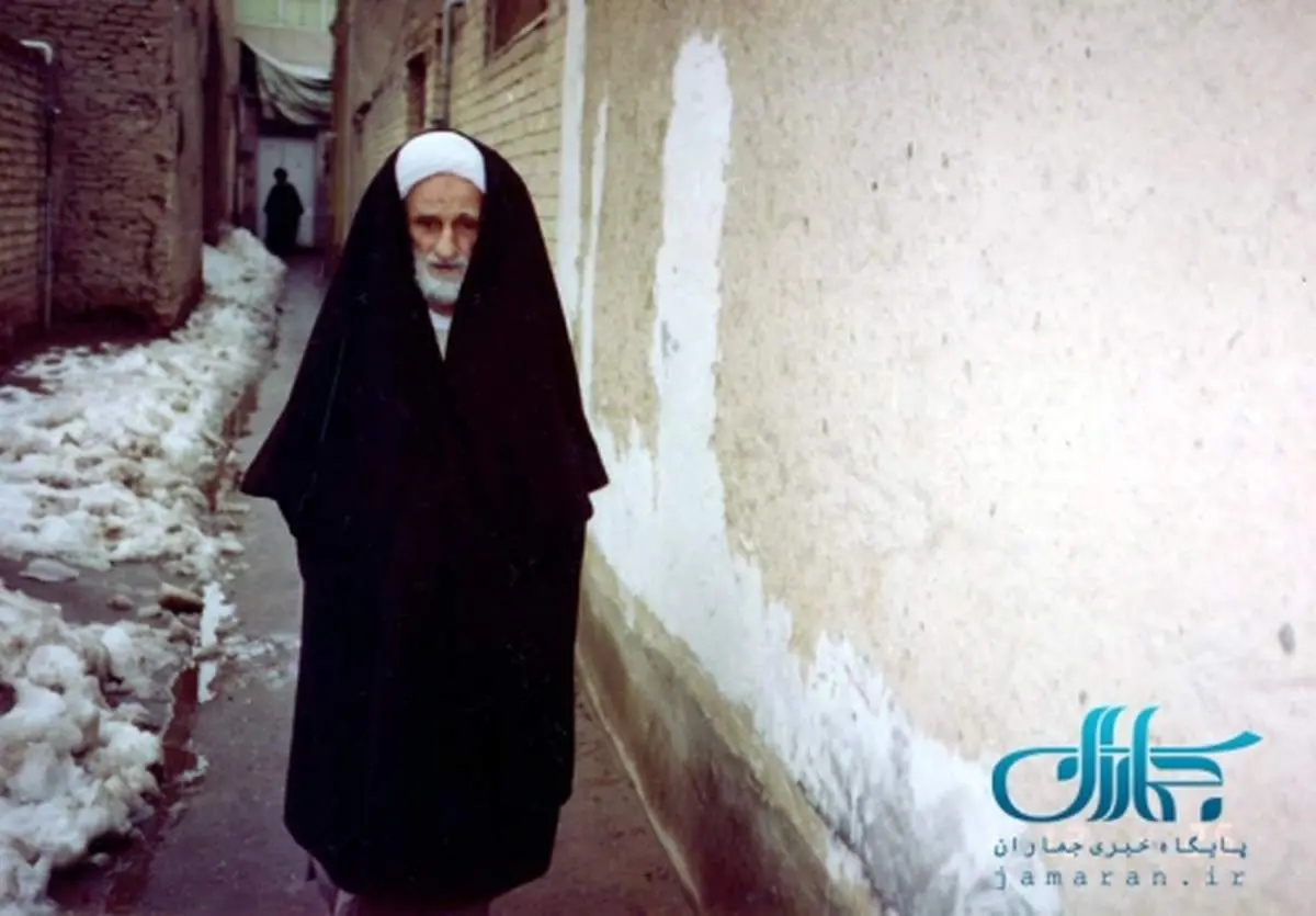 عکسی متفاوت از مرحوم آیت الله بهجت