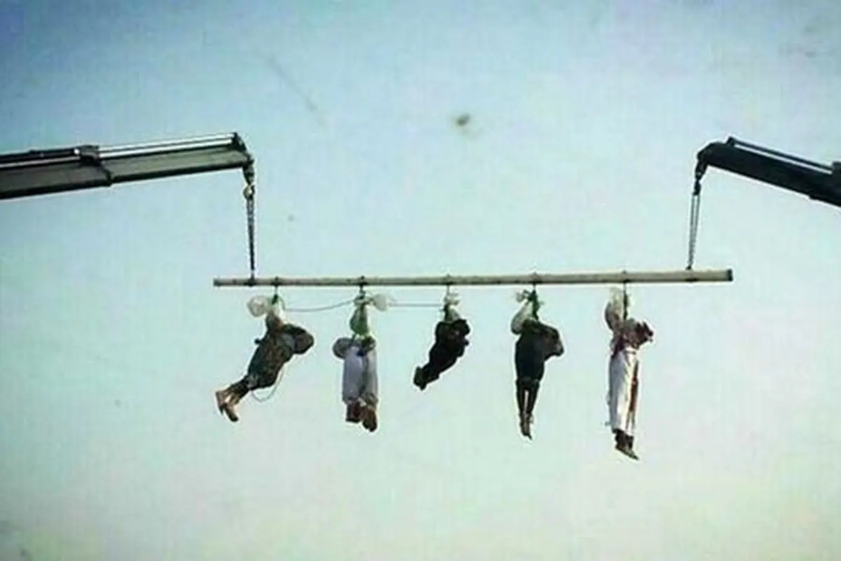 اعدام 5 یمنی در عربستان + عکس (18+)