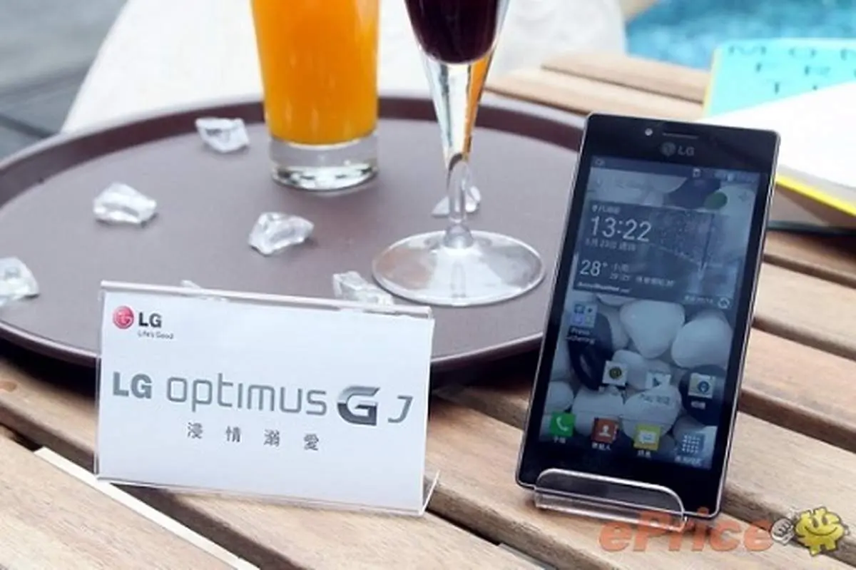 ال جی و رونمایی از Optimus GJ با بدنه مقاوم در برابر آب+عکس