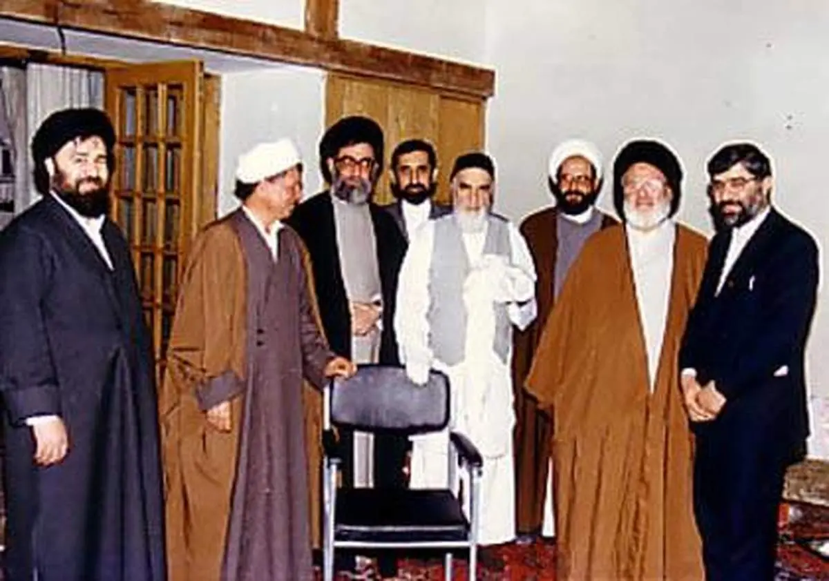 عکس: مسئولین نظام در سال 1366 شمسی
