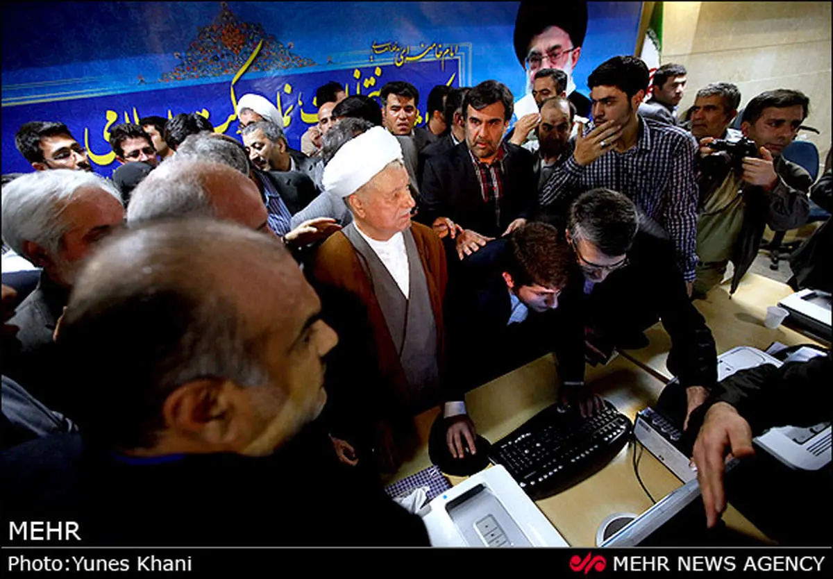 عکس/ پدر و پسری که رد صلاحیت شدند