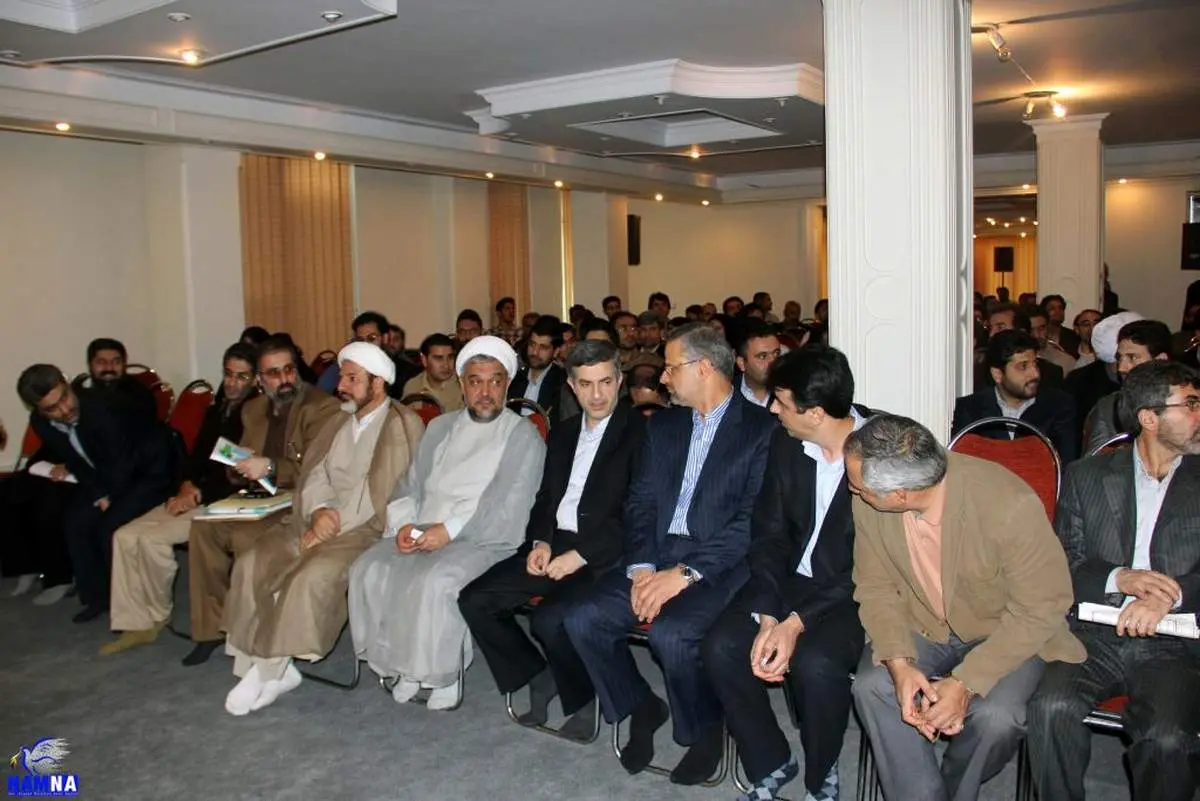 عکس/ مشایی و روسای‌ ستاد انتخاباتی‌اش