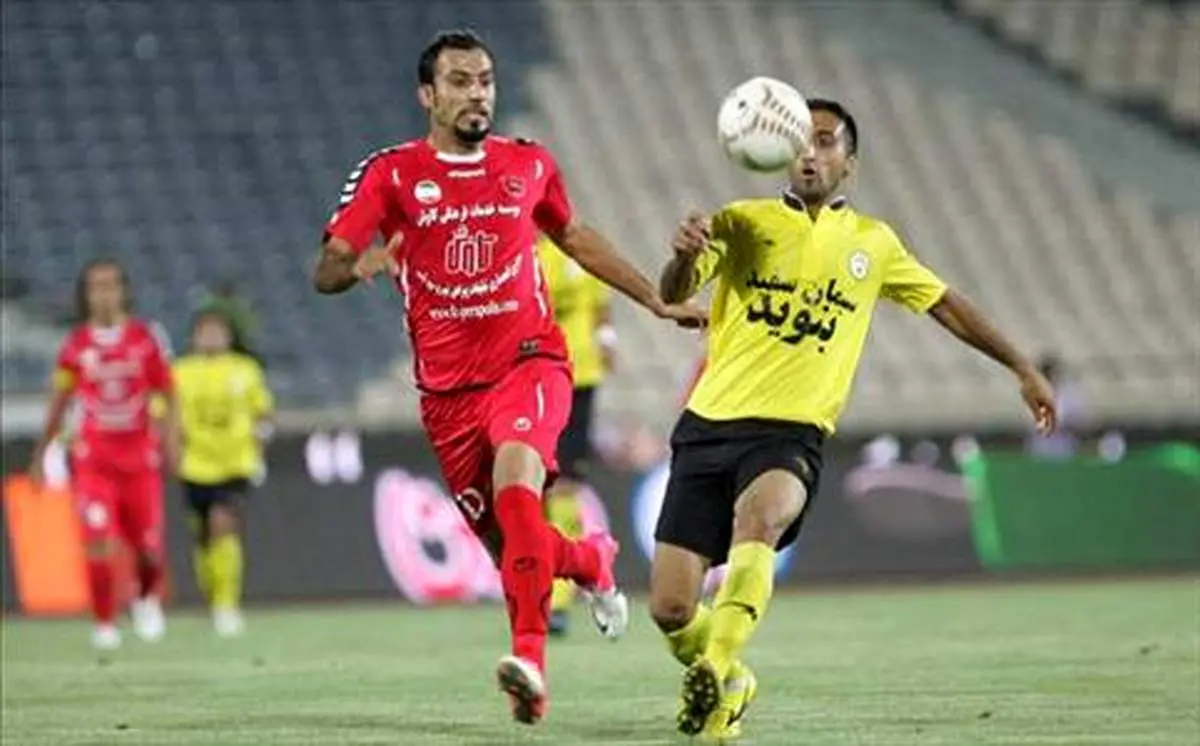 تمدید قرارداد مهاجم پرسپولیس در گروی وضعیت انصاریفرد
