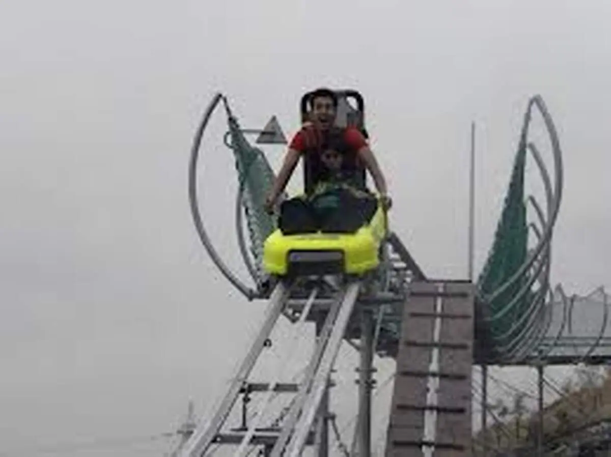 اولین سورتمه تهران با الهام از مونوریل/عکس