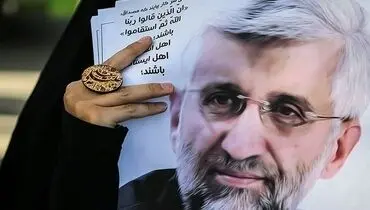 عکس/ بعد از تی شرت، انگشتر جلیلی هم به بازار آمد!