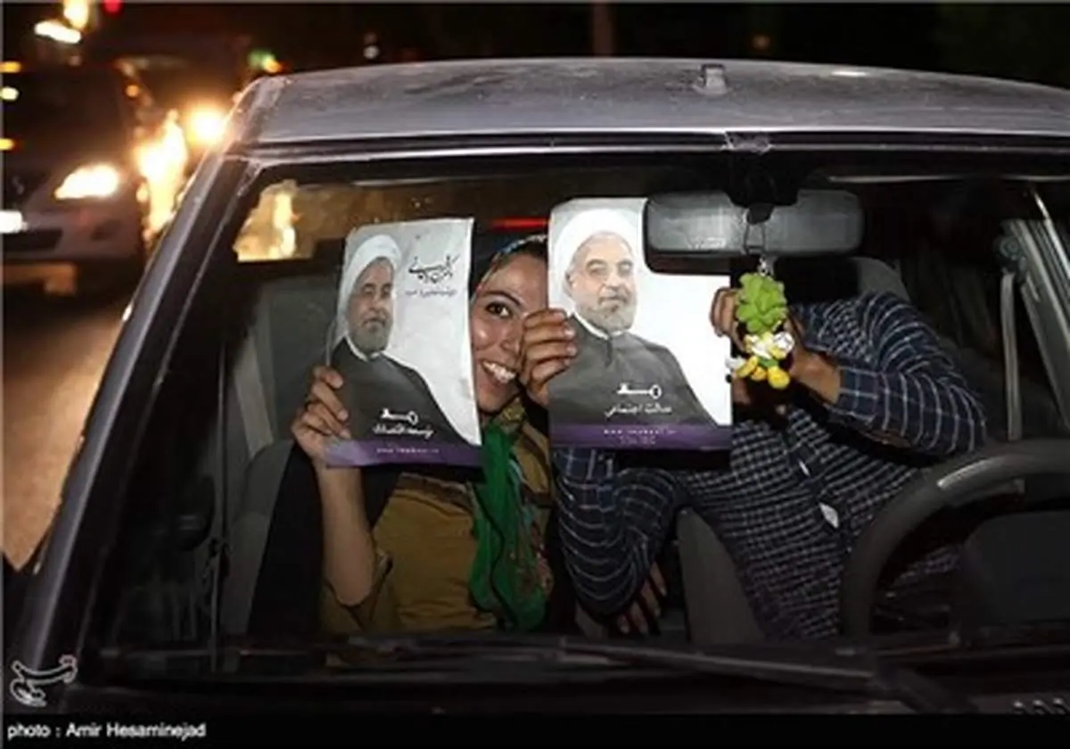 جشن پایان انتخابات ریاست جمهوری ایران در قم و مشهد/تصاویر