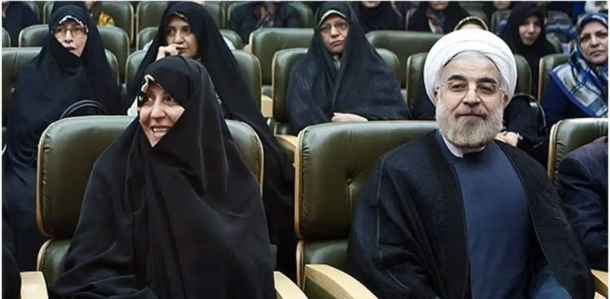 دختر آیت‌الله هاشمی رفسنجانی در کنار حسن روحانی+ عکس