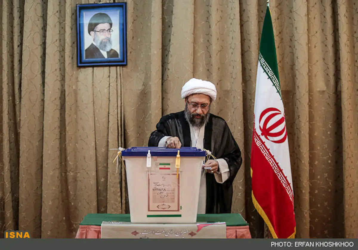 عکس/ رییس قوه قضاییه پای صندوق اخذ رای