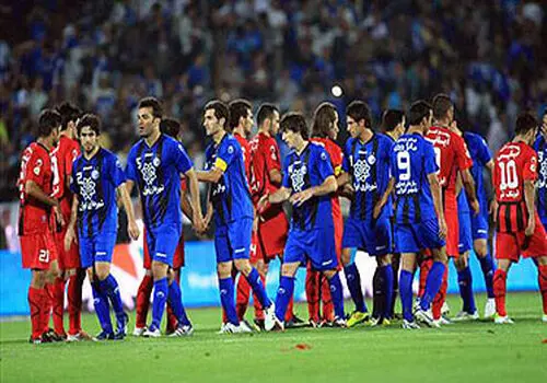 نظر هافبک سابق استقلال درباره قهرمانی پرسپولیس + فیلم