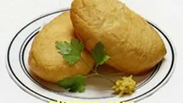 پیراشکی‌ با سیب‌زمینی‌